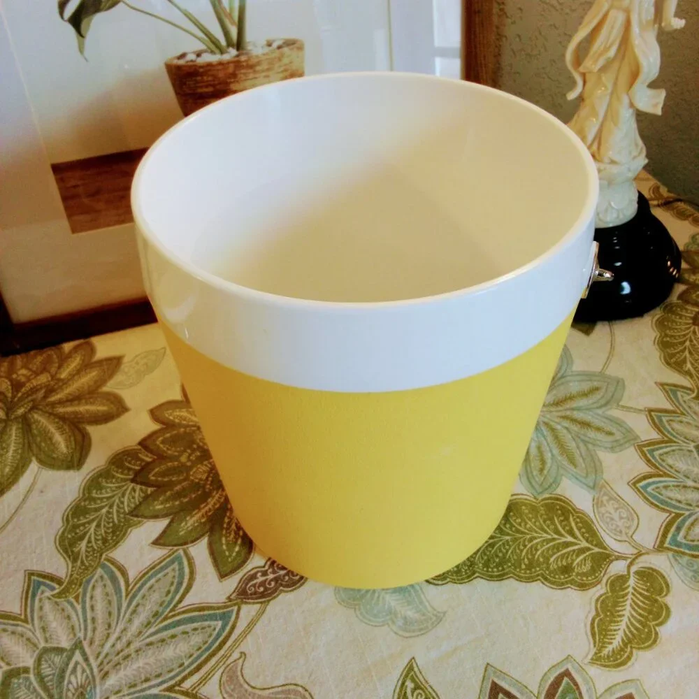 Vtg West Bend MCM Thermo-Serv Atomic Yellow Insulated Ice Bucket